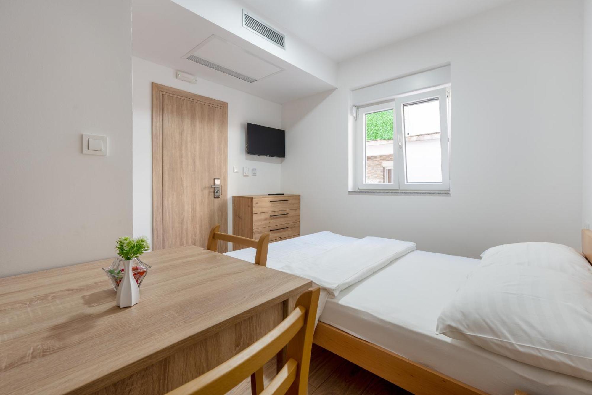 Apartments Budes Neum Room photo